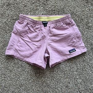 Patagonia Girl's Mauve Pink Baggies Shorts - Size 10 (Medium)